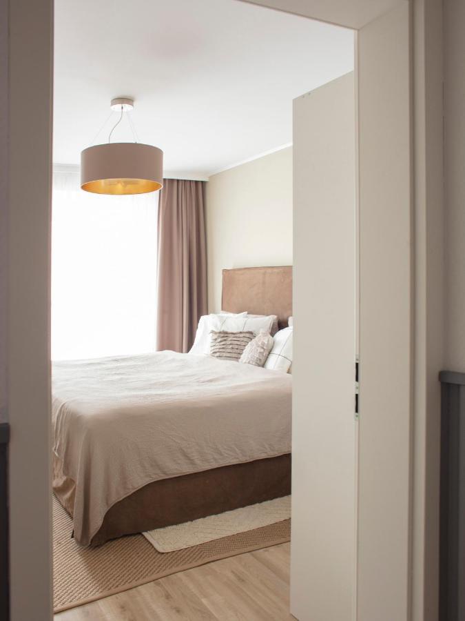Central Point By Zoom Apartments บราติสลาวา ภายนอก รูปภาพ